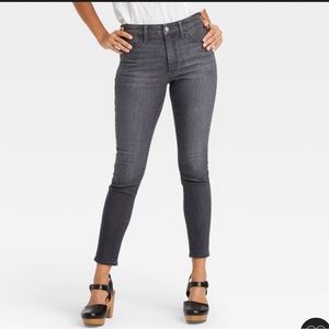 Universal Thread dark grey high rise skinny jeans